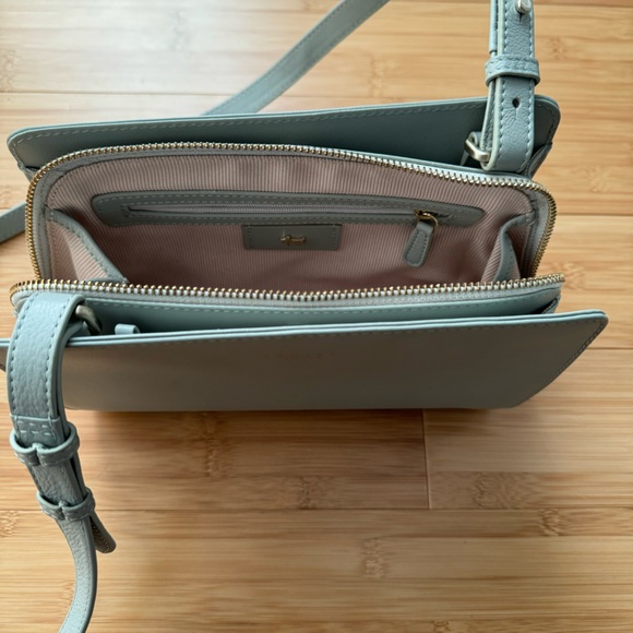Radley London Crossbody - Picture 3 of 5